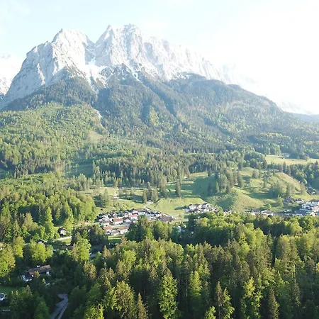 Alpenchalet Zum Jeremia Grainau