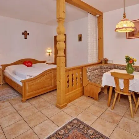 Vakantiehuis Alpenchalet Zum Jeremia Grainau