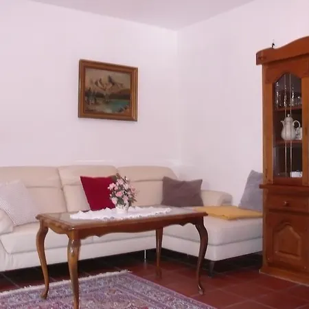 Vakantiehuis Alpenchalet Zum Jeremia *