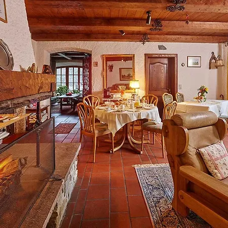 Alpenchalet Zum Jeremia Holiday home Grainau