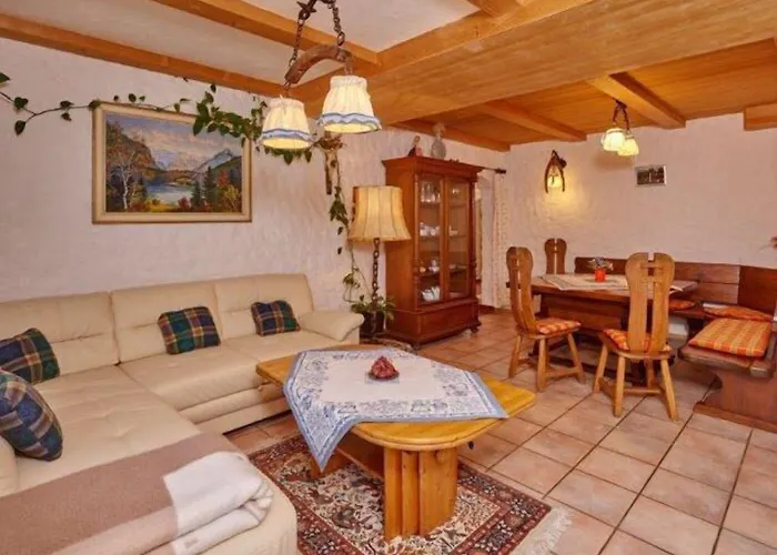 Holiday home Alpenchalet Zum Jeremia Grainau